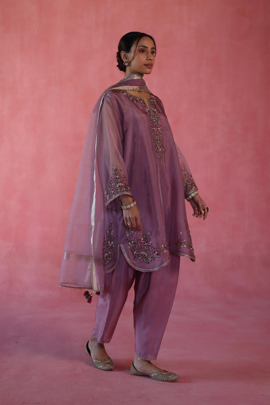 Kewra Kurta Set