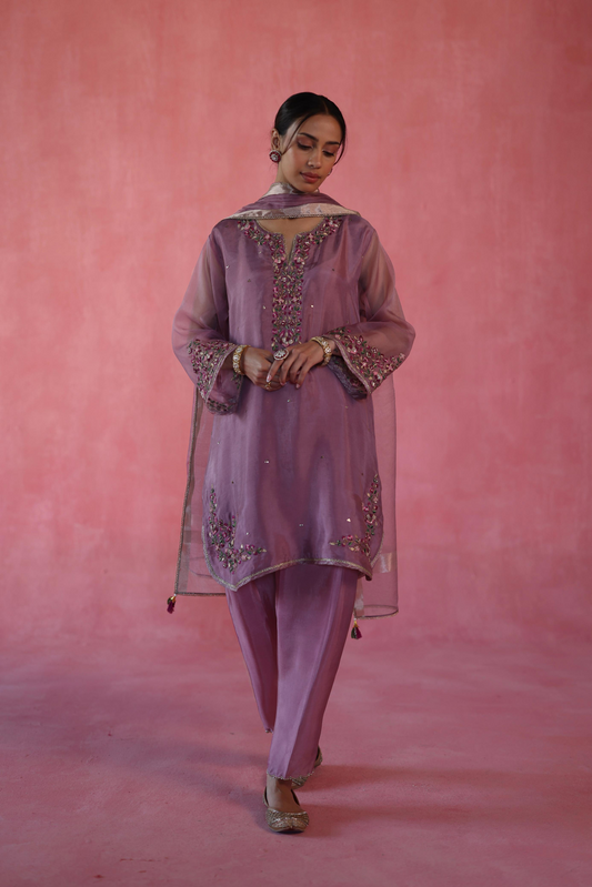 Kewra Kurta Set