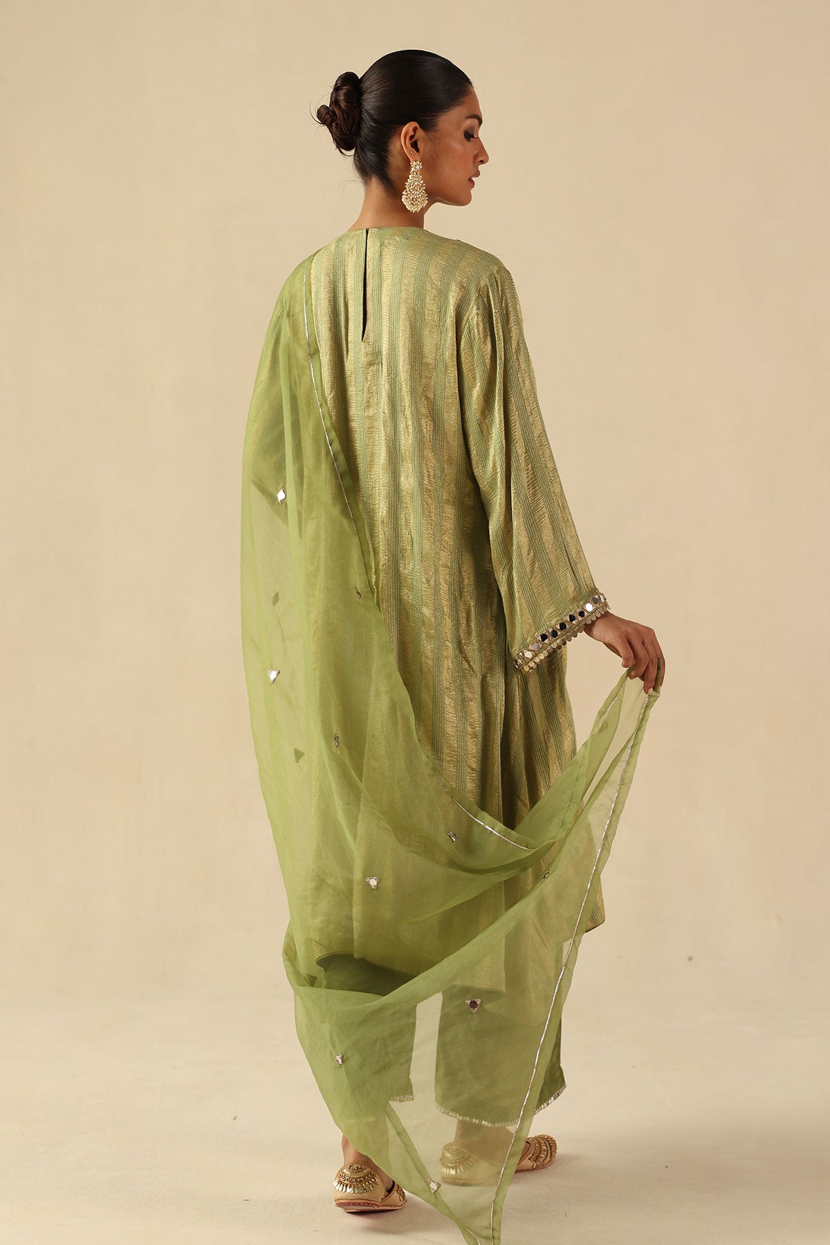 Naksh Kurta Set