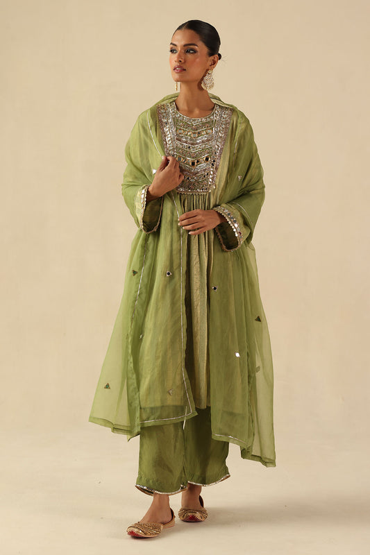 Naksh Kurta Set