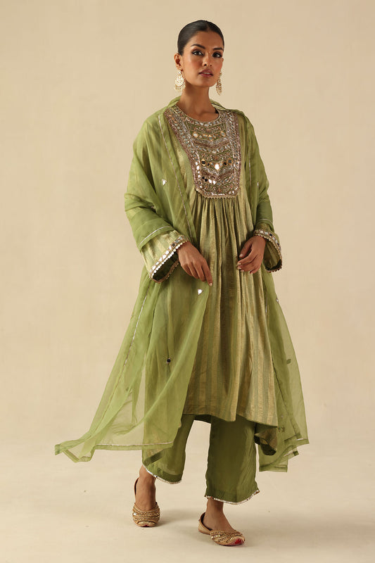 Naksh Kurta Set