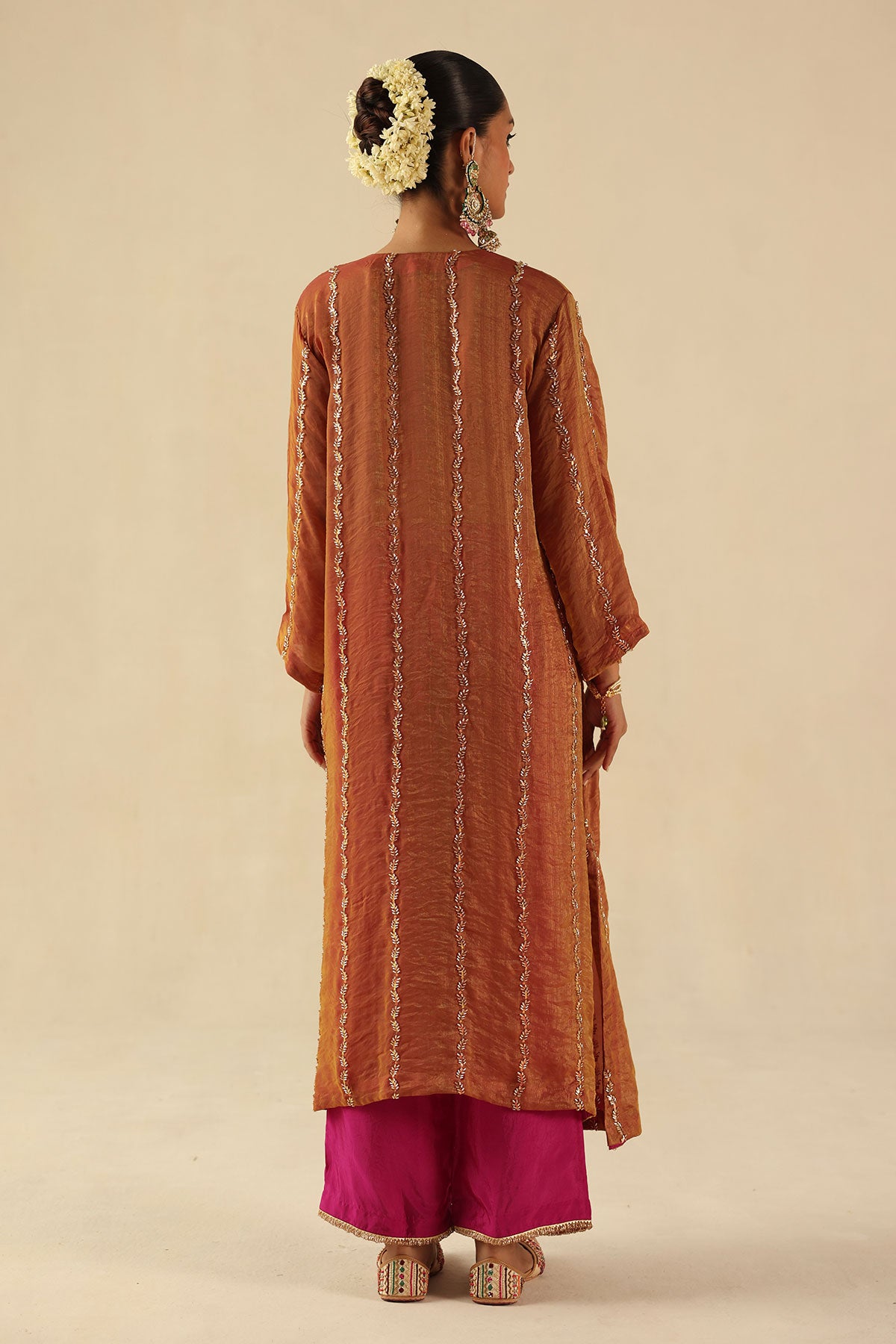 Jhoomar Kurta Set