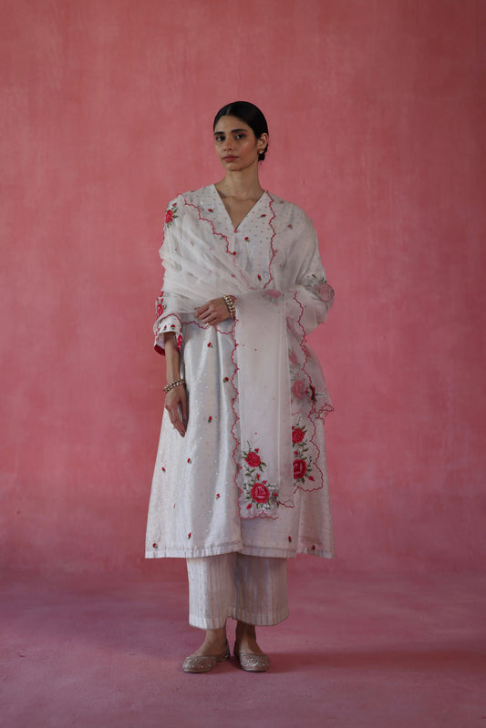 Zaafran Kurta Set