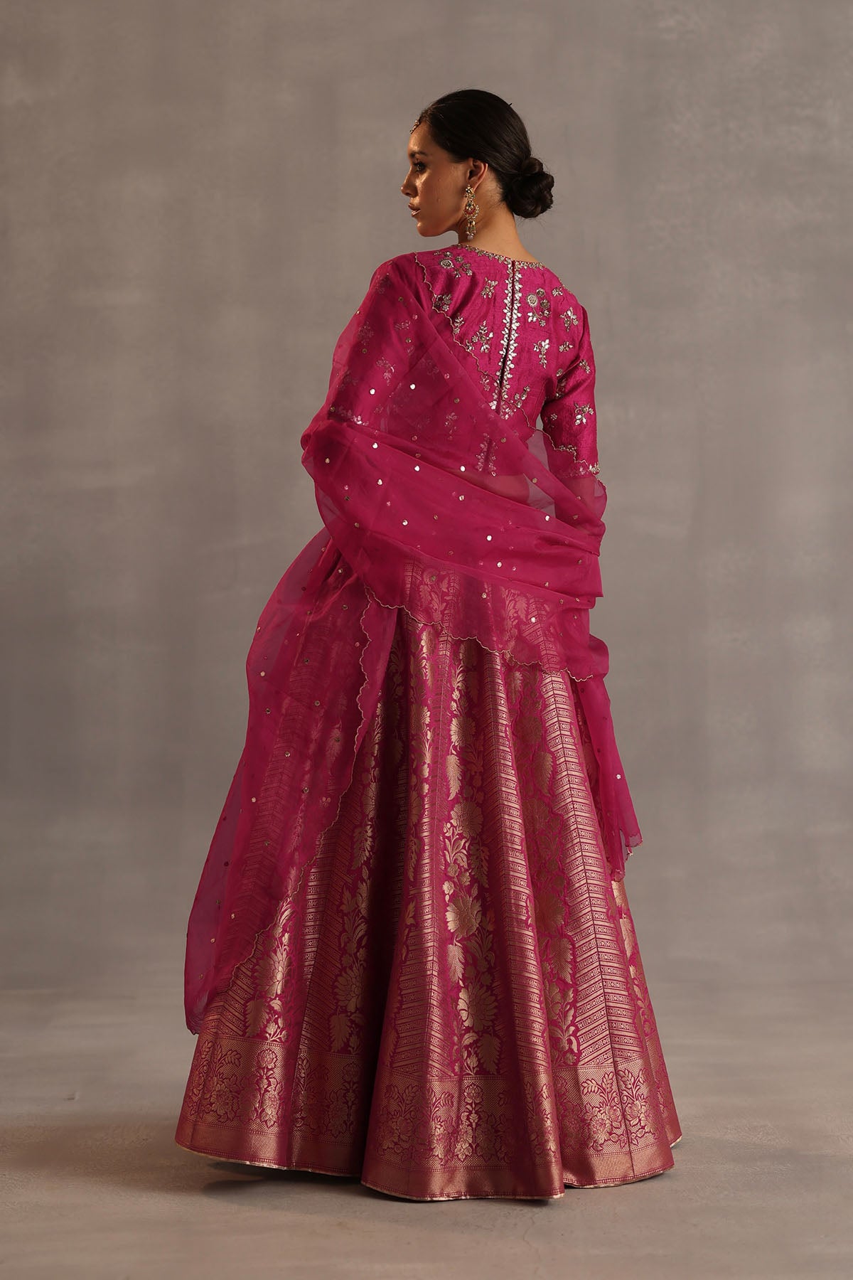 Malhar Lehenga