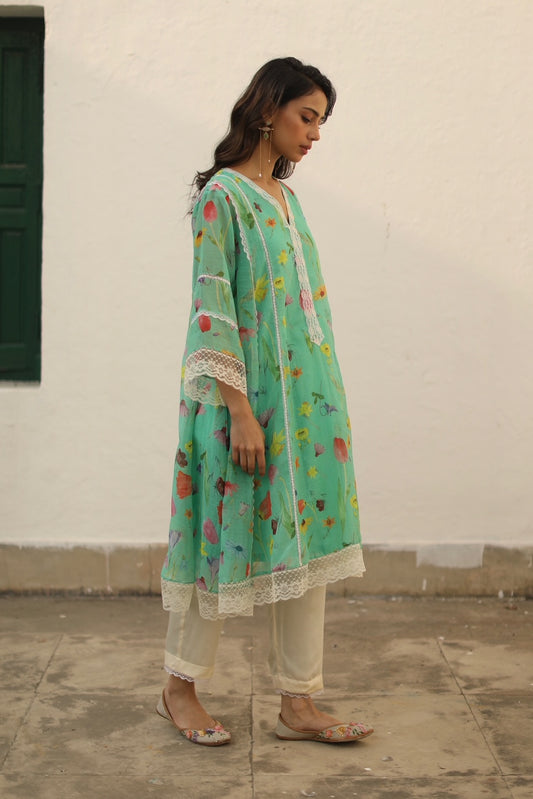 Azra Kurta Set