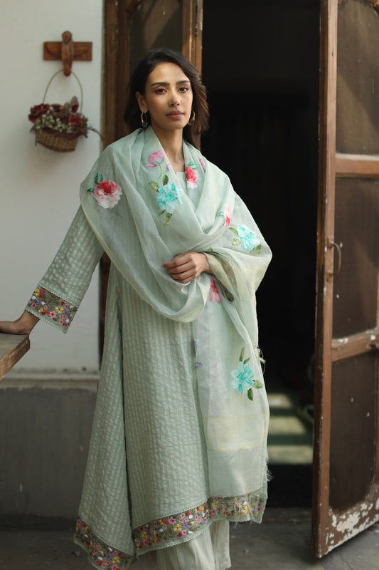 Sharnaaz Kurta Set