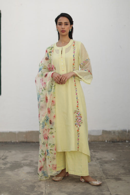Shikaara Kurta Set