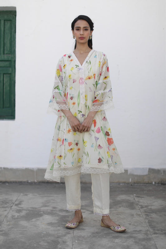 Azra Kurta Set