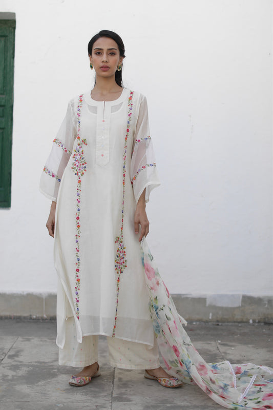 Shikaara Kurta Set
