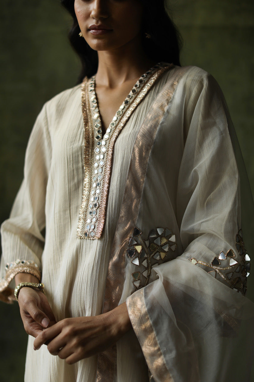 Bahaar Kurta Set