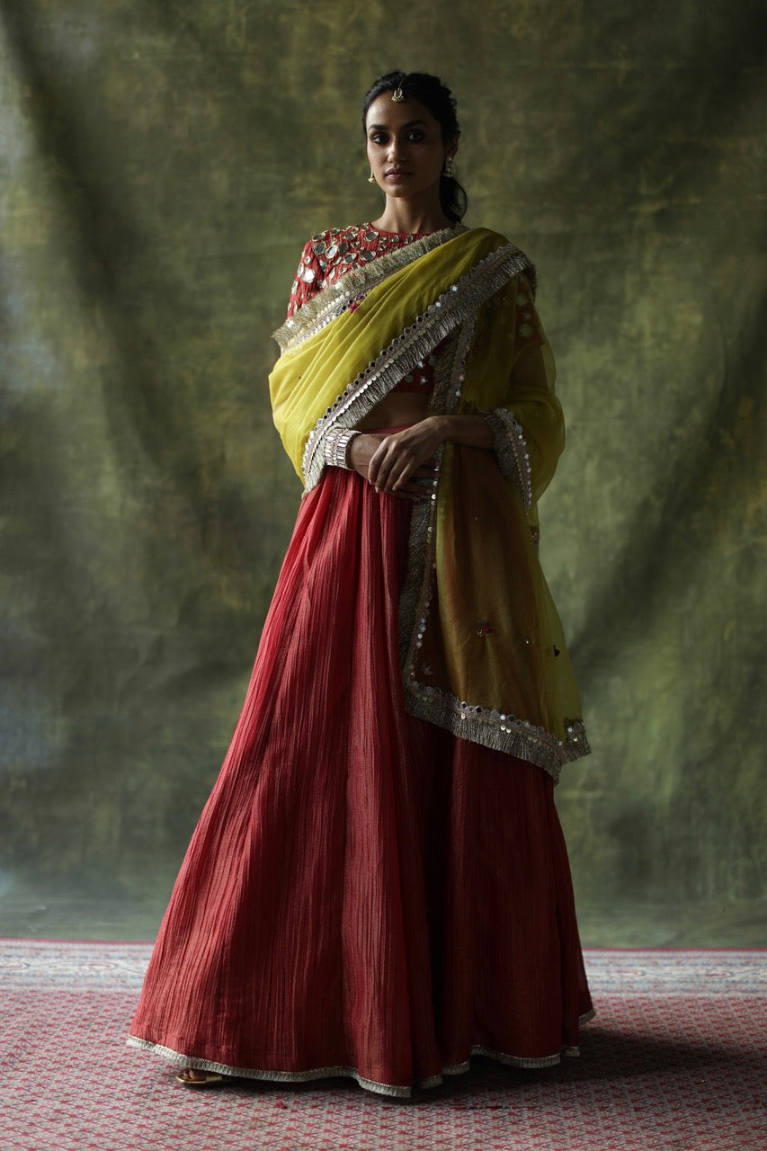 Sifat Lehenga