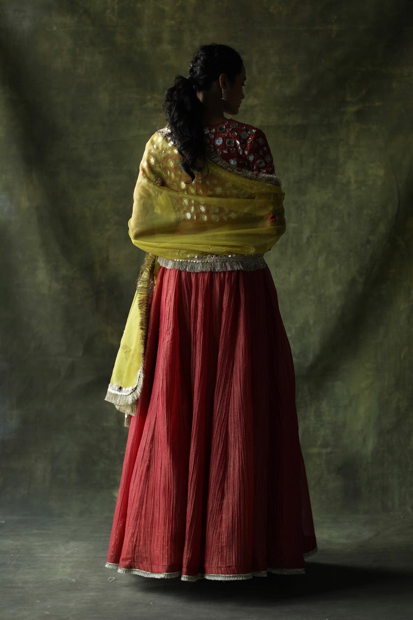 Sifat Lehenga
