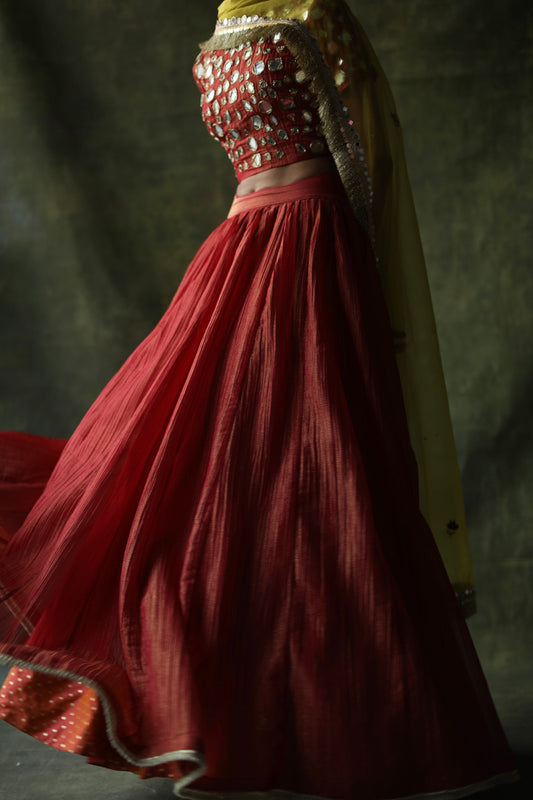 Sifat Lehenga
