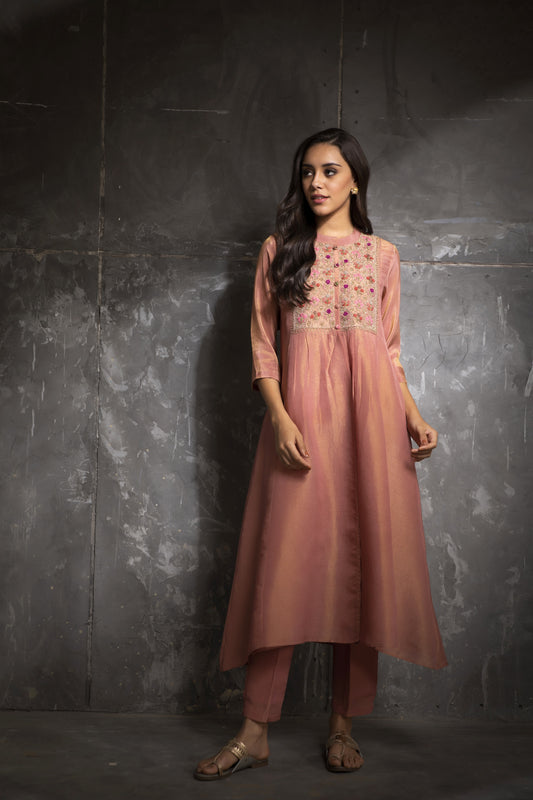 The Magpie Kurta Set