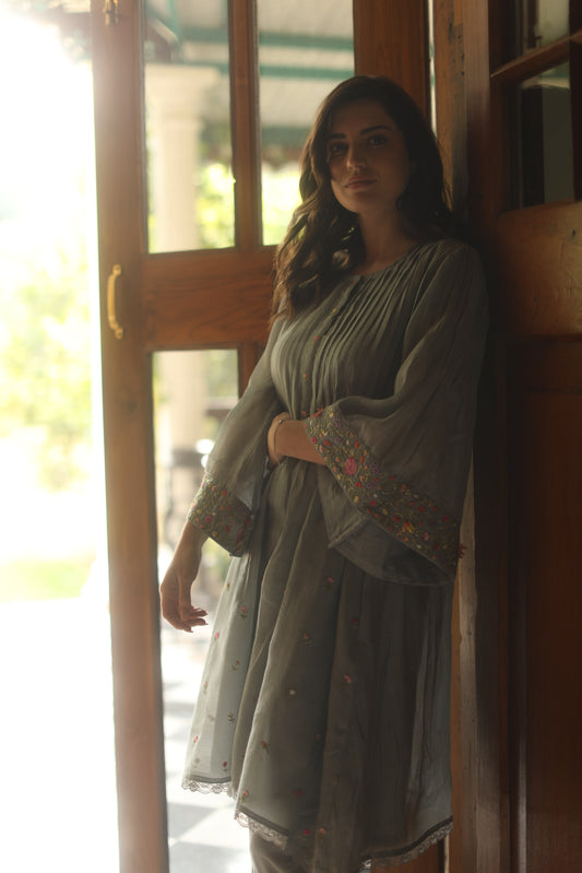 Kira Kurta Set