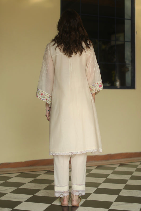 Kira Kurta Set