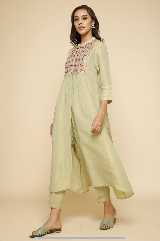 The Magpie Kurta Set