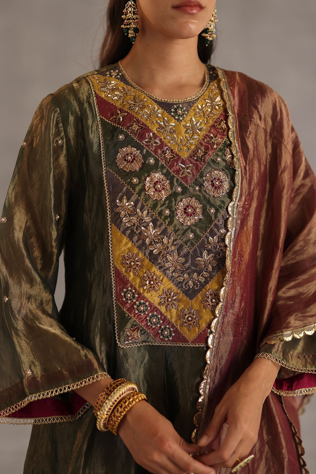 Navratna Kurta Set