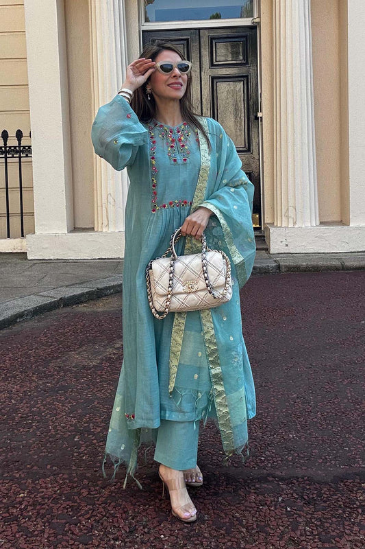 Sonam Pal in Jheel Kurta Set