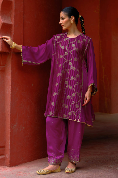 Rukh Kurta Set