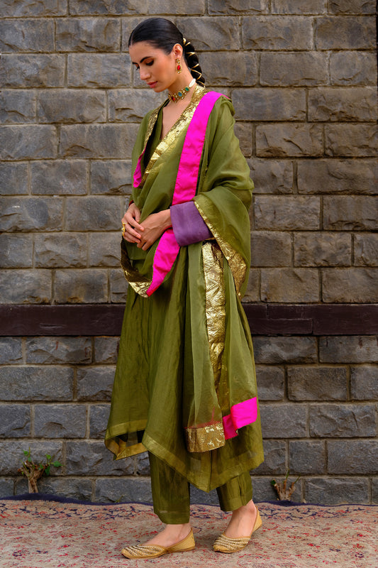 Reem Kurta Set
