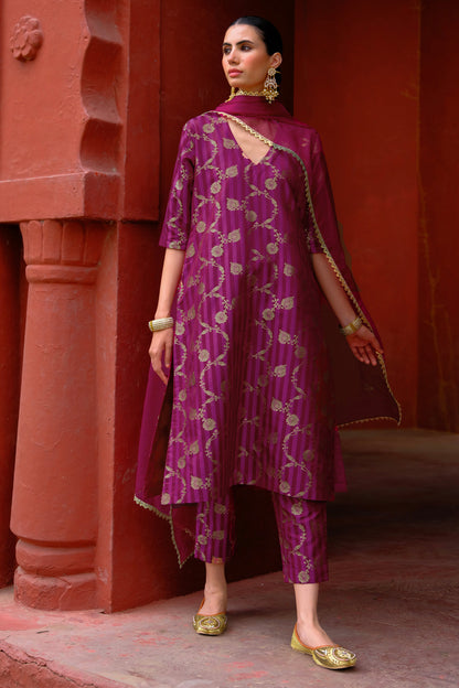 Panchhi Kurta Set