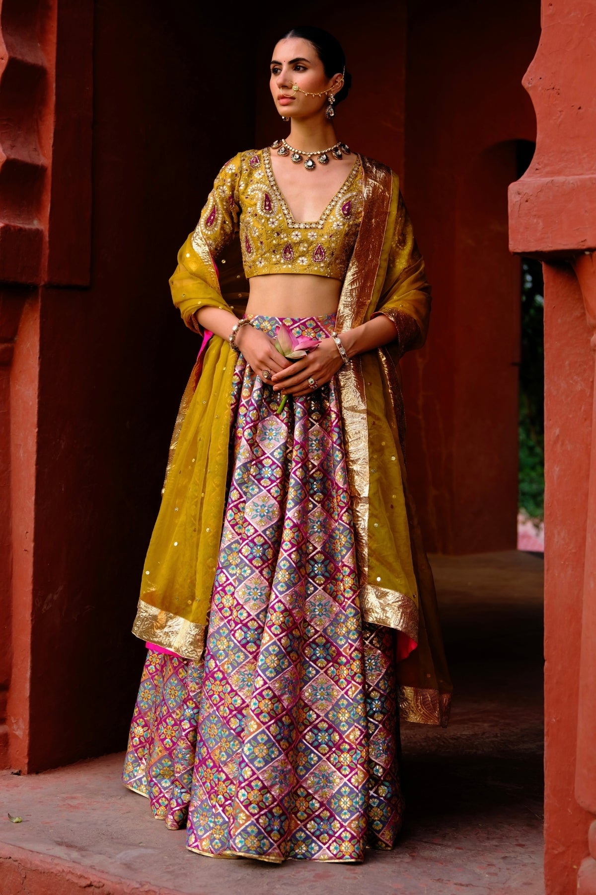 Aamna Lehenga Set