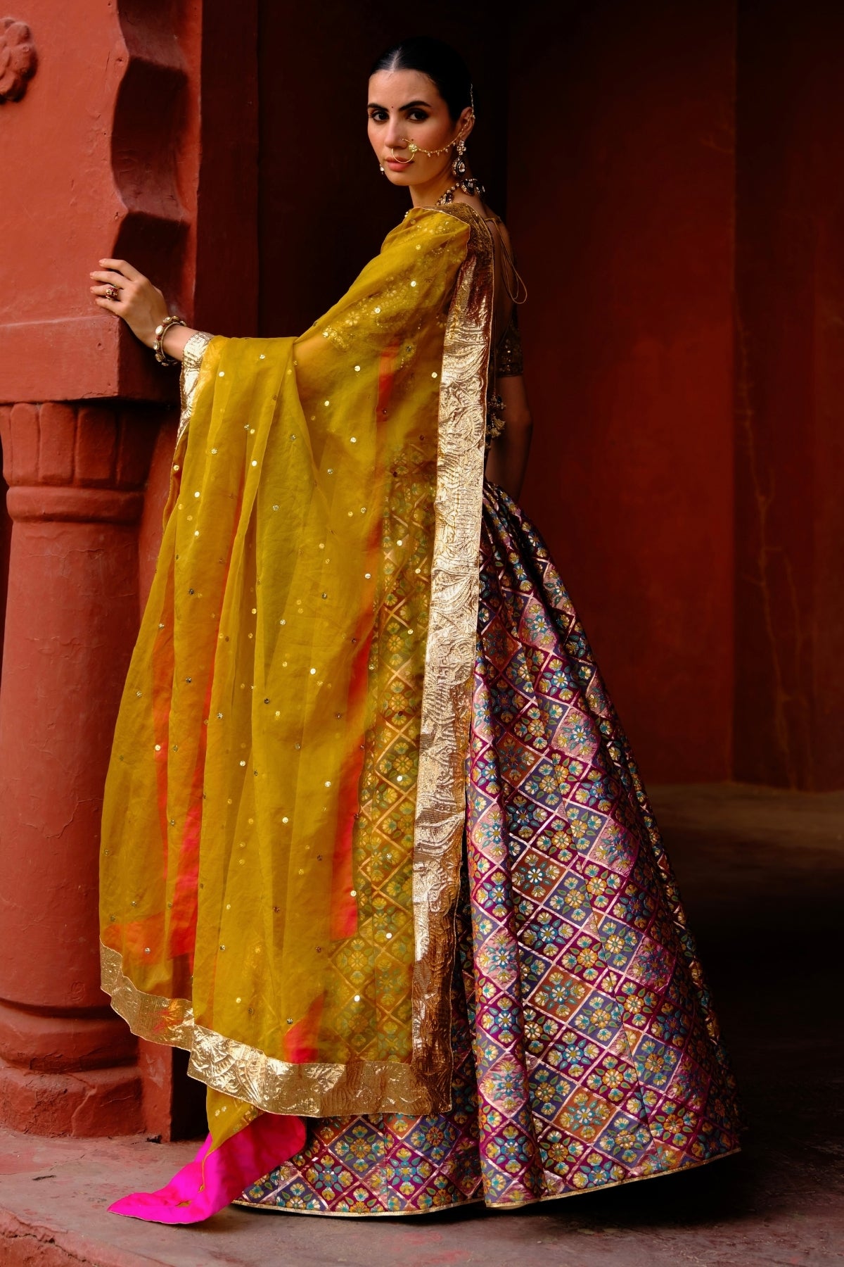 Aamna Lehenga Set