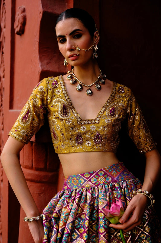 Aamna Lehenga Set