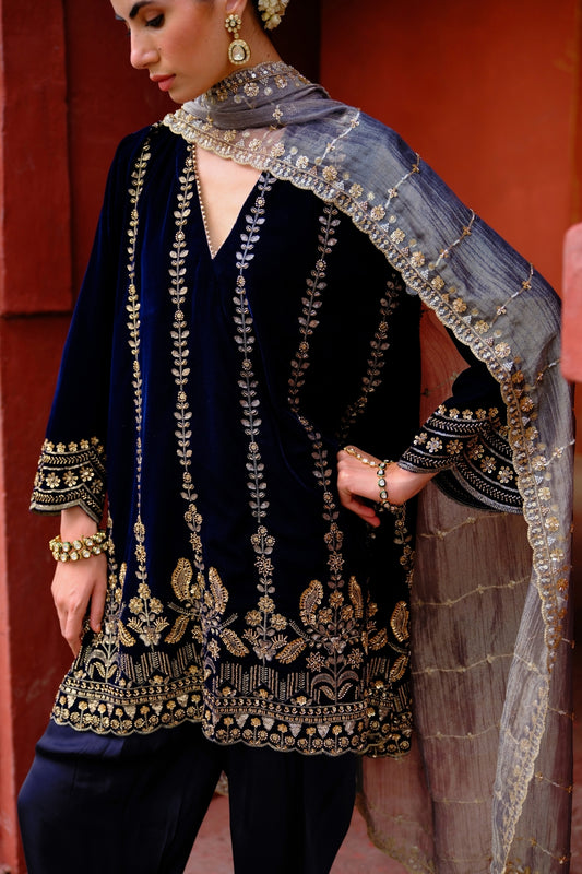 Nisa Kurta Set