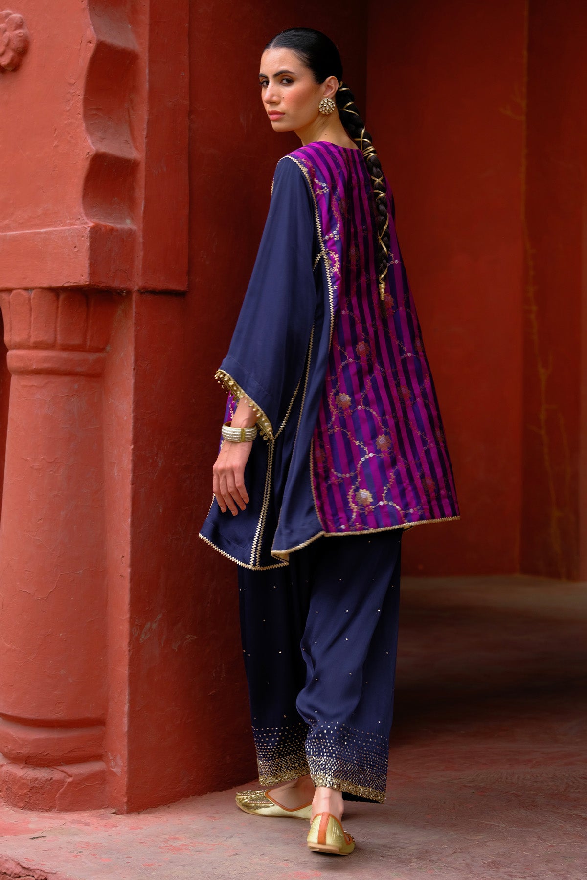 Rukh Kurta Set