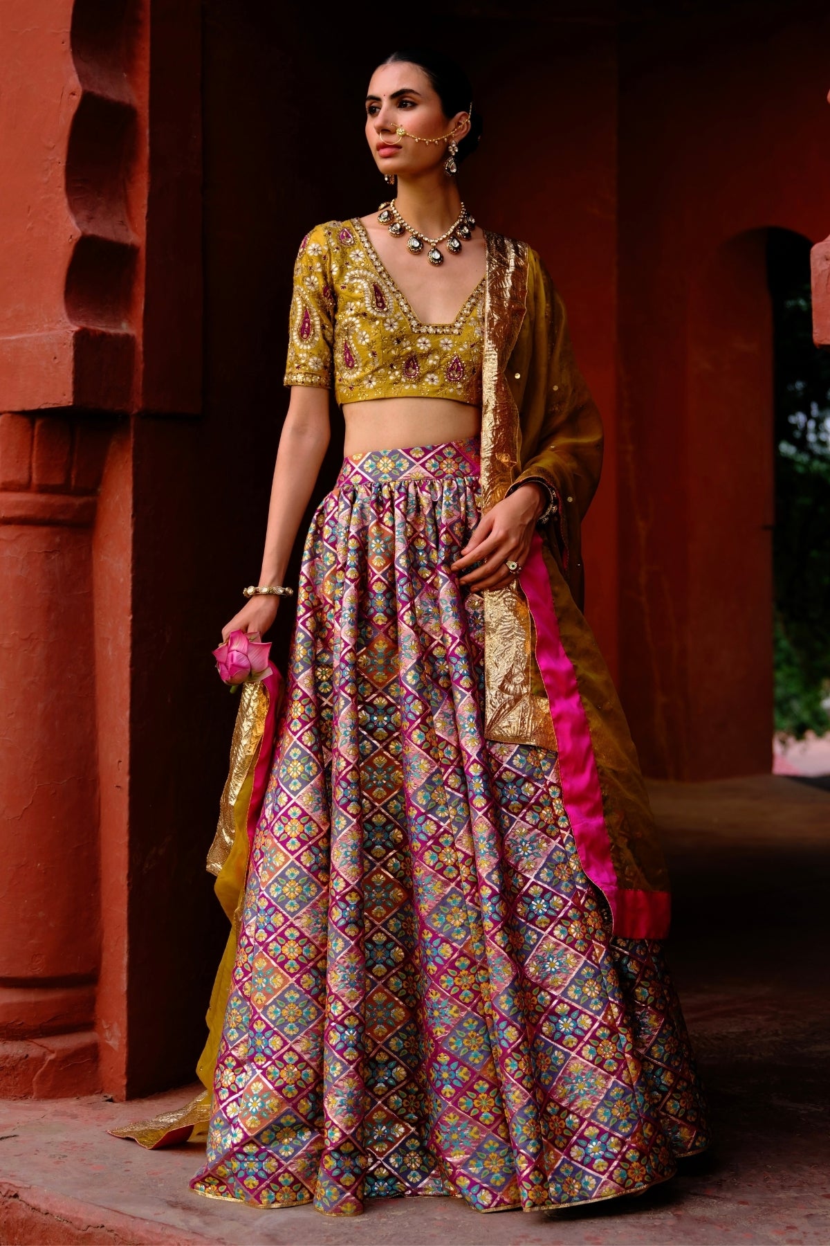 Aamna Lehenga Set