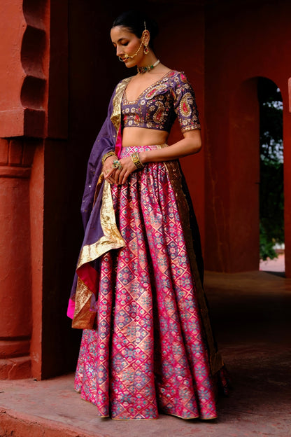 Aamna Lehenga Set