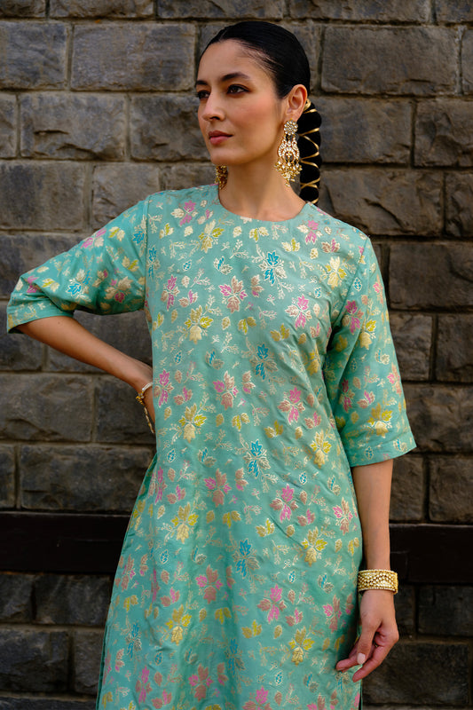 Mirza Kurta Set