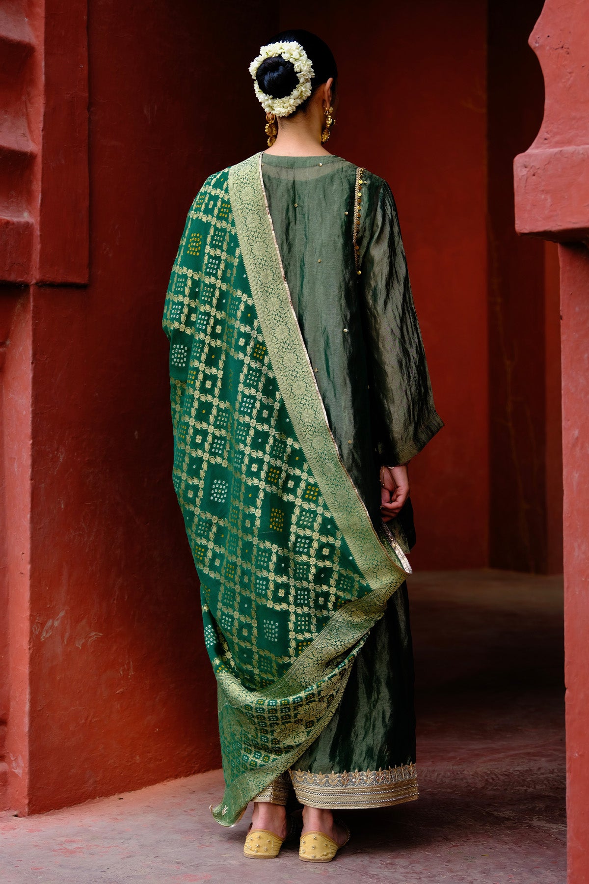 Maahgul Sharara Set