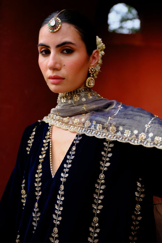 Nisa Kurta Set