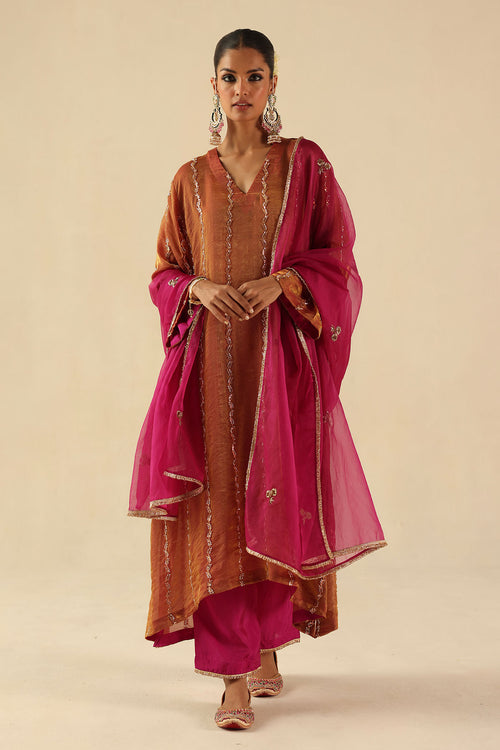 Jhoomar Kurta Set