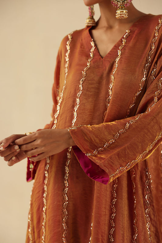 Jhoomar Kurta Set
