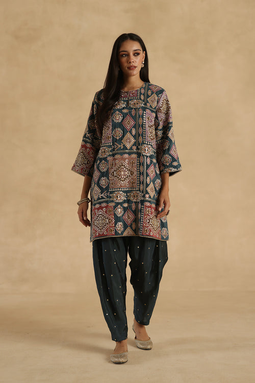 Manik Kurta Set