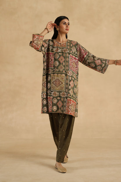 Manik Kurta Set