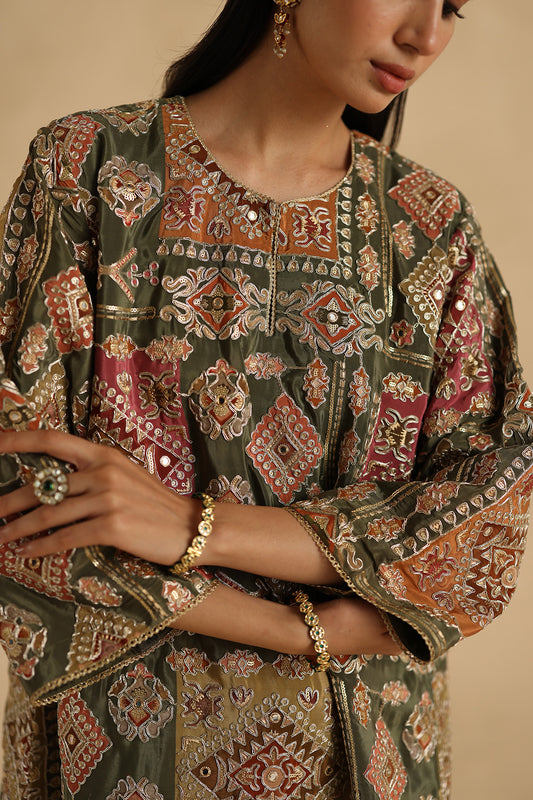 Manik Kurta Set