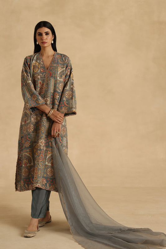 Tarini Suit Set