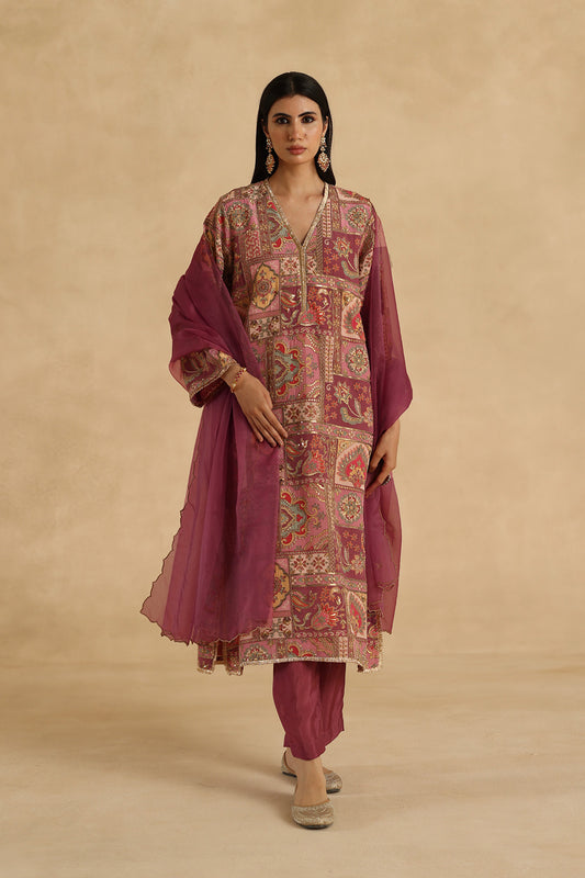 Tarini Suit Set