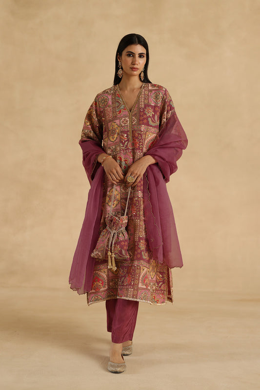 Tarini Suit Set