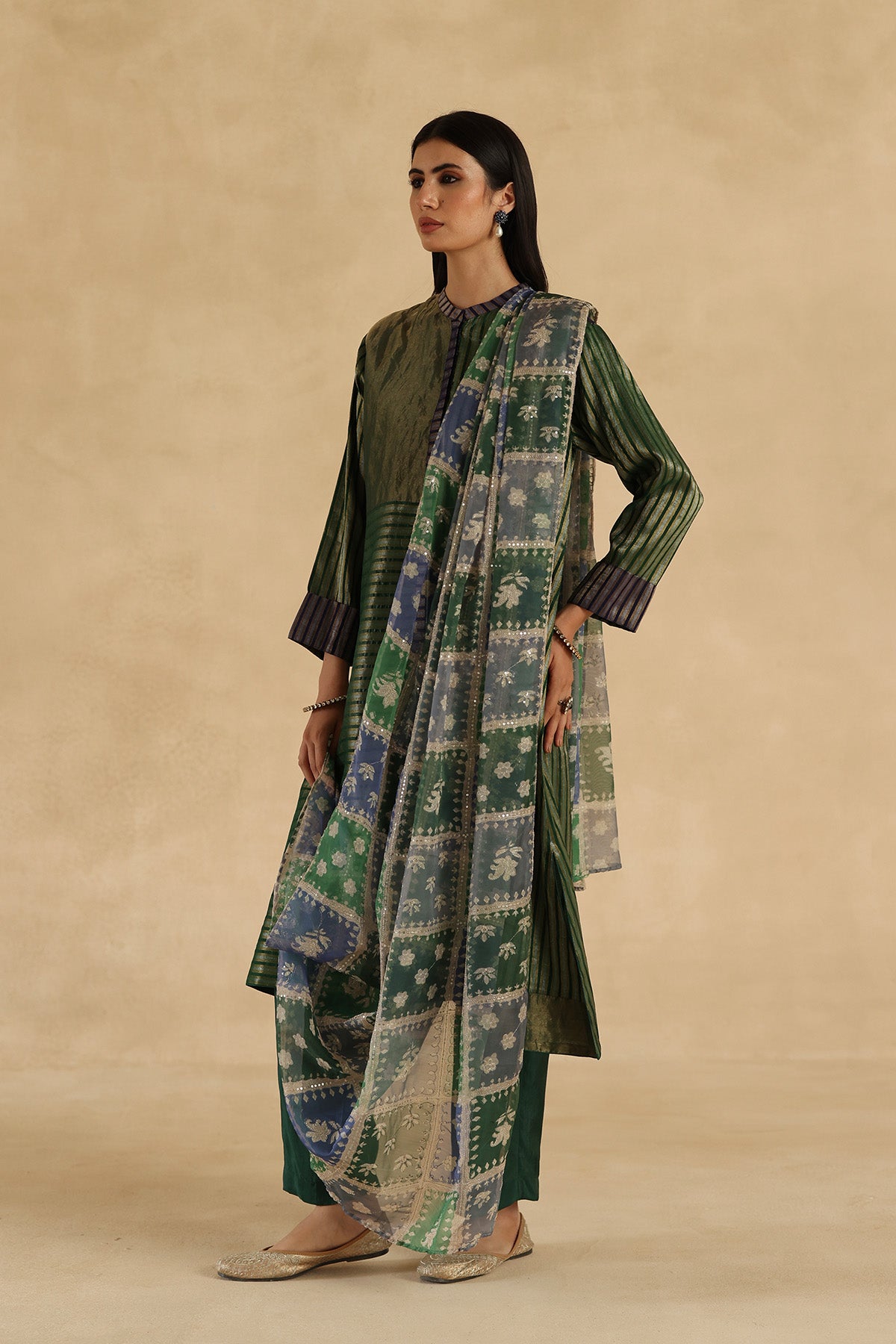 Aalam Kurta Set