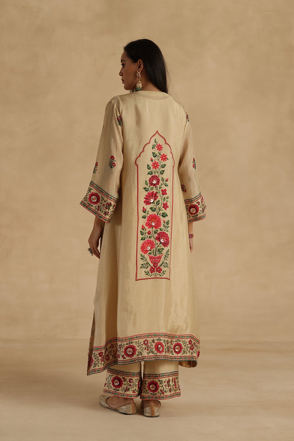 Bagh Suit Set