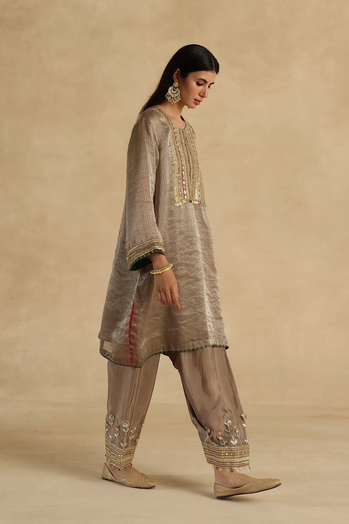 Bindiya Suit Set