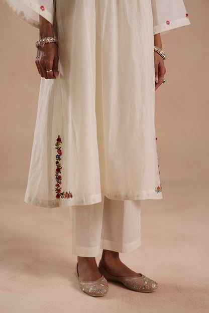 Jheel Kurta Set