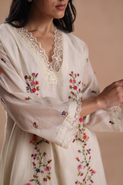 Evara Kurta Set