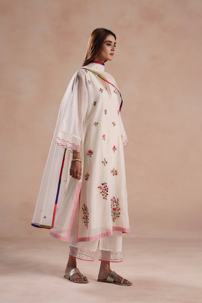 Zeya Kurta Set